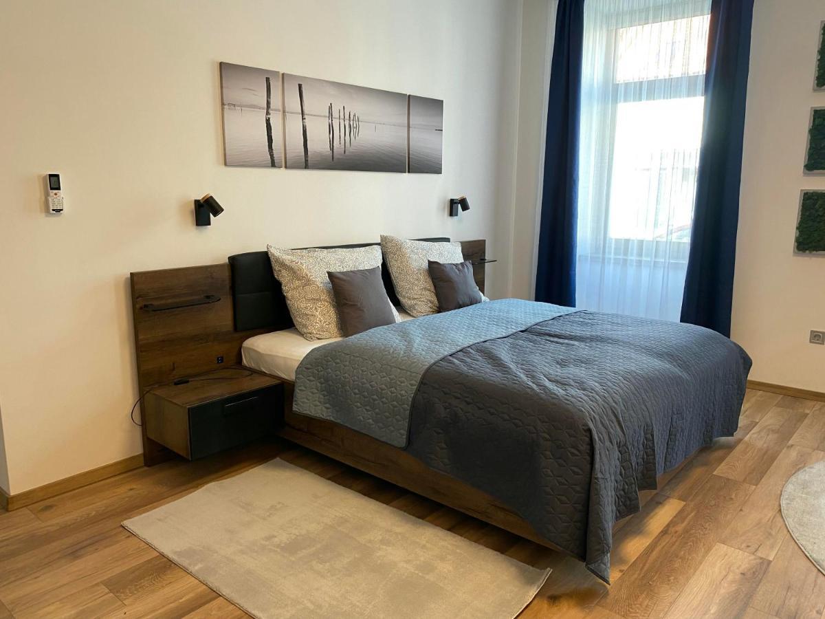 Corner *